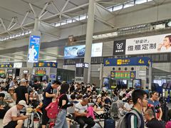 -星巴克(上海虹桥站2A检票口)