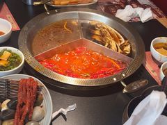 -廖掌柜·重庆鲜货火锅(上海首店)