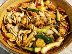 -休记光头香辣蟹干锅店(衣冠庙店)