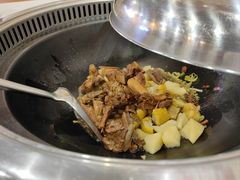 -70後铁锅炖(坡博总店)