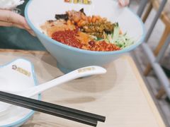 -灵芝妹子海鲜米线(凯德和平广场店)