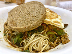 青椒干子肉丝干拌面-高邮面馆(明瓦廊店)