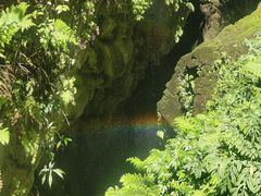 -龙水峡地缝景区