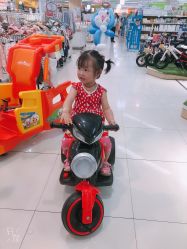 -孩子王童乐园(武汉永旺店)