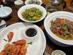 -黄弟大排档·湖南菜·小龙虾·小海鲜(凯旋北路店)