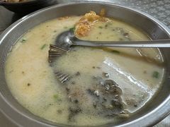 鲫鱼荷包蛋汤-黎记大排档(慈云路店)