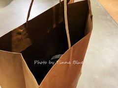 -阿迪达斯(百联徐汇商业广场运动旗舰店)