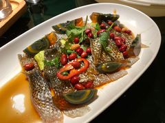 凉拌鱼皮配皮蛋黄瓜-炳胜品味(海印总店)