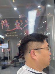 -阿三造型烫染•接发
