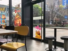 -麦当劳(杭州三花国际店)