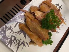 -一屋一食·京湘味主题餐厅