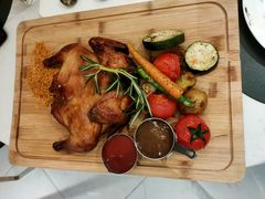 -ins森林童话餐厅coffee&bistro