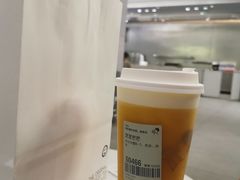 -喜茶(杭州滨江宝龙店)