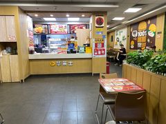 -华莱士·全鸡汉堡(五爱道店)