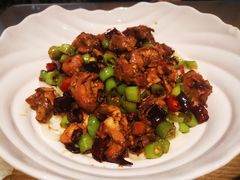 辣爆小公鸡拌面-乐三里屯面馆(阿那亚店)