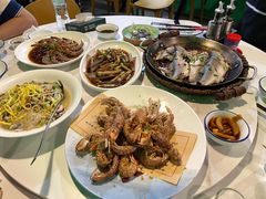 -阿忠食坊大排档·20年老店(万象城店)