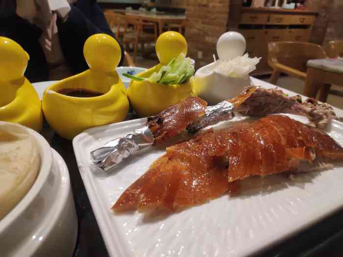 湖锦酒楼烤鸭坊江汉路店