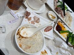 -香港新发烧腊茶餐厅(水围店)