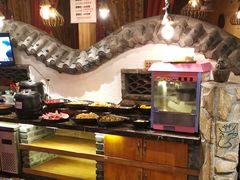 -老牌坊云南鱼豆花火锅(爱建店)