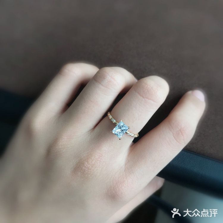 分享我的小冰糖钻戒💍 你还是圆钻戒指嘛?