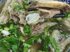 -刘信牛羊肉泡馍小炒(回民街店)