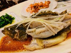 -梅龙镇酒家(南京西路总店)