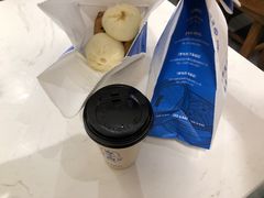 -李与白包子铺(桐梓林店)