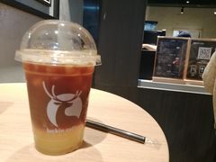 橘金气泡美式-瑞幸咖啡(武汉工商学院中商超市店)