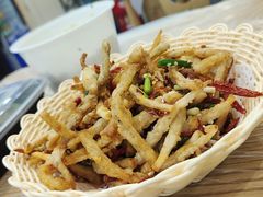 -江城燕子大排档(江汉路步行街店)