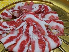 -猪啊牛呀羊啊铜盘烤肉(正大广场店)