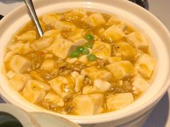 蟹粉豆腐-卯时·龙光雅宴·精致锡帮菜(惠山古镇店)
