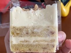 -红宝石·鲜奶小方·海派西点房(莘庄龙之梦店)