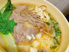 -熊大师牛羊粉(红谷凯旋店)
