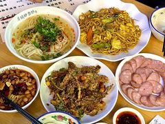 -萍姨抻面馆·鸡架冒菜(清湖店)