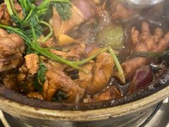 -渝君重庆火锅(嘉宾路店)