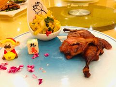 -山明水秀大饭店