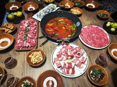 -贵厨酸汤牛肉(小十字店)