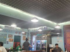 大堂-昱家胡同·烧烤海鲜铜锅涮肉(和平里店)