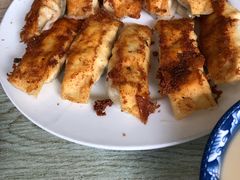 -一品鲜鱼锅贴(人民一路店)