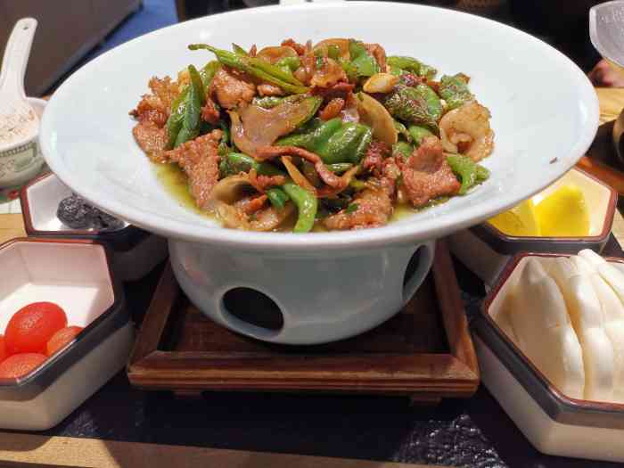 菜小湘·辣椒炒肉(大奥莱店)