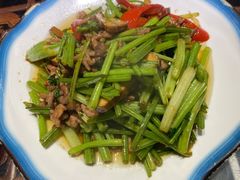 药芹炒香干-陈记菜馆·非遗淮扬菜(东关街教场店)