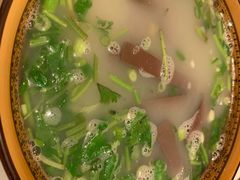 鸭汤粉丝-烤鸭肉夹馍鸭汤店