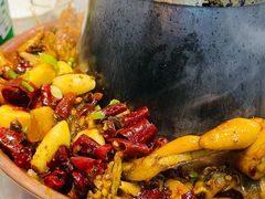 香辣牛蛙火锅大锅-蛙大侠香辣牛蛙火锅店(总店)