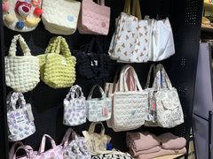 -潮品挚尚(龙湖长楹天街店)