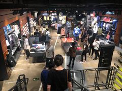 -NIKE武汉品牌体验店