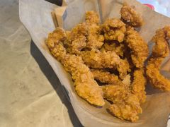 -必胜客(尹山湖歌林公园店)