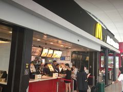 -麦当劳(深圳北站高铁店)