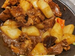 萝卜炖牛腩-悦秀·高级粤菜