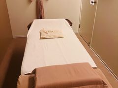 -左右Massage/Spa(长寿路店)