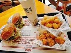 -The Habit Burger Grill 哈比特汉堡(复兴soho店)